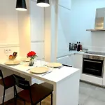 Moliteuil Apartment Paris