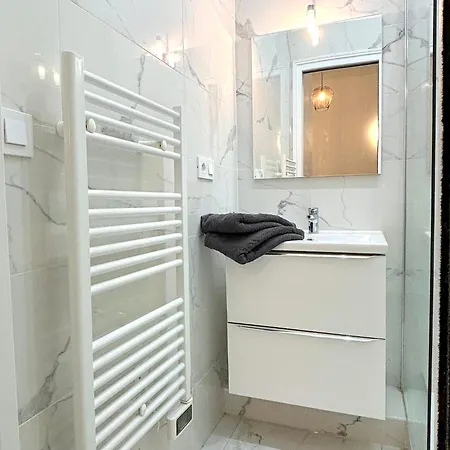 Moliteuil Apartment *
