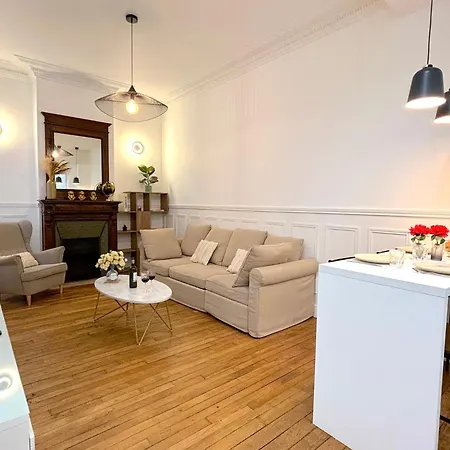 Moliteuil Apartment Paris
